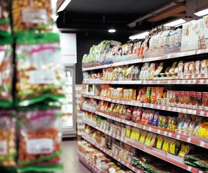 Zmiana stawki VAT na żywność. Nowe ceny od 1 kwietnia 2024 roku. Polacy muszą zacisnąć pasa