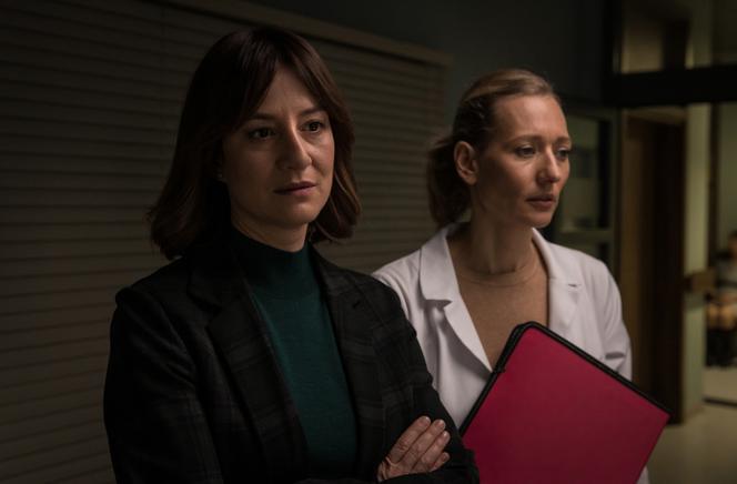 Diagnoza 4 sezon odc. 1. Anna (Maja Ostaszewska), Marta (Magdalena Popławska)