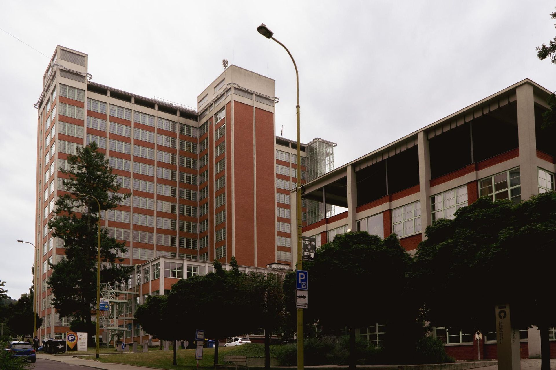 Winda-biuro Baty w Zlinie