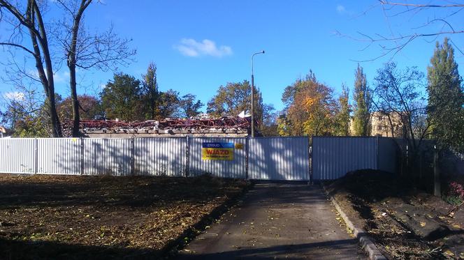 Wyburzony basen "elanowski" - czekamy na nowy obiekt