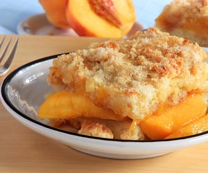 Pyszne ciasto z 7 składników. Nie zostanie nawet okruszek