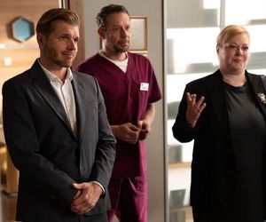 Na dobre i na złe, odcinek 965: Maks Beger (Tomasz Ciachorowski), Elżbieta Czajkowska (Katarzyna Cynke), Mundek (Grzegorz Małecki)