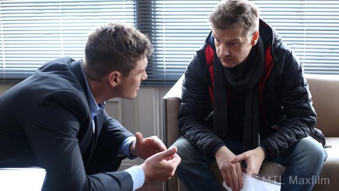 M jak miłość odc. 1365. Paweł Zduński (Rafał Mroczek), Marcin Chodakowski (Mikołaj Roznerski)