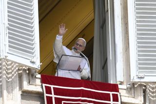 Papież mówił o dronach nad Polską. Polacy zaniepokojeni