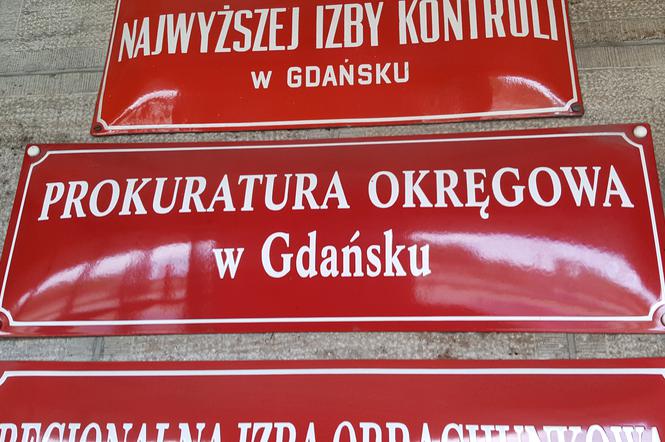 Prokuratura w Gdańsku postawiła mężczyźnie zarzut za dwa czyny