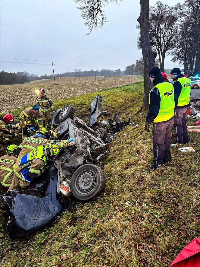 Ostatnia randka Huberta i Mileny. Roztrzaskali się o drzewo. 300 metrów od domu.