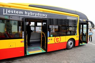 Warszawa kupuje 120 autobusów na trudne czasy. Pojazdy muszą spełniać dwa wymogi 