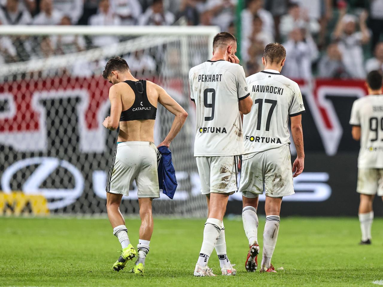 Kazimierz Węgrzyn po meczu Legia-Dinamo. Uderza w ławkę rezerwowych
