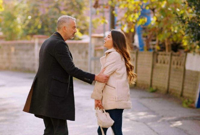 Miłość i nadzieja, odcinek 318. Bulent, Zeynep