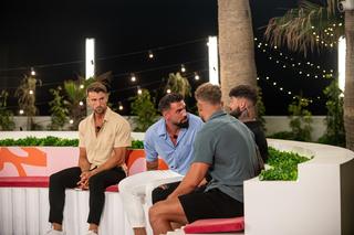 Marcin i Klaudia odpadli z programu, widzowie są wściekli na Karolinę