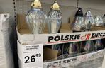 Ile kosztują znicze? Sprawdziliśmy ceny w marketach