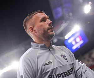 Lukas Podolski ma w CV puchary w czterech krajach, na triumf w Polsce chyba się nie doczeka. Radomskie fatum na Arenie Zabrze dało znać o sobie