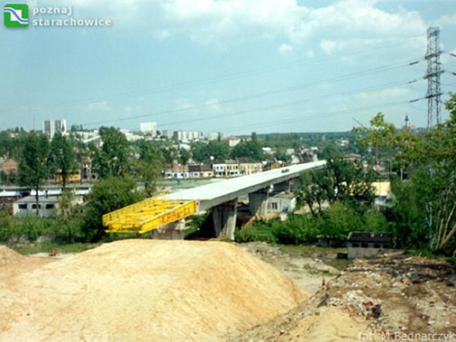 Budowa wiaduktu na trasie N-S Starachowice/ Kwiecień 1998