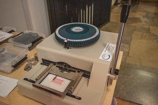 Nowa ciekawa atrakcja łódzkiego muzeum. Stwórz swój własny nieśmiertelnik