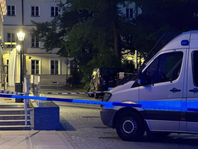  Atak siekierą na UW
