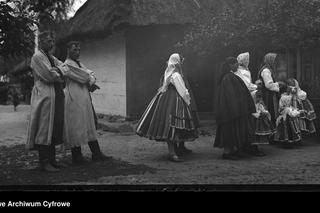 Boże Ciało w przedwojennej Polsce. Zobacz, jak kiedyś obchodzono Boże Ciało [ARCHIWALNE ZDJĘCIA]