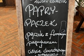 Paprykarzowy pączek 