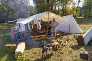 ZOBACZ ZDJĘCIA z III Festynu Archeologicznego w Mrozach - 8 i 9 października 2022