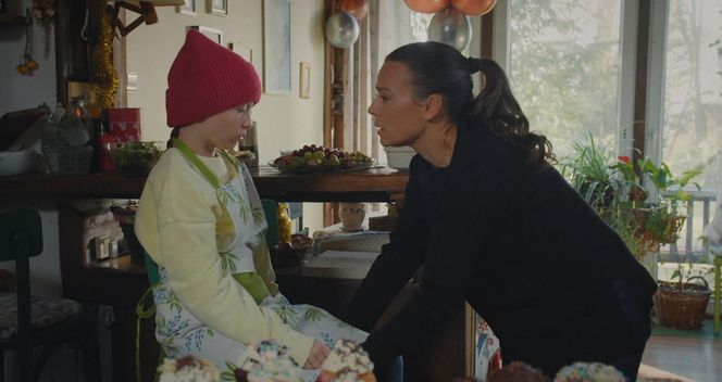 	M jak miłość odc. 1858. Nadia (Mira Fareniuk), Magda (Anna Mucha)