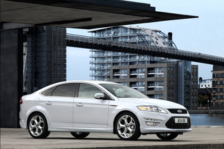 Ford Mondeo Ambiente hatchback model 2011