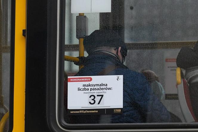 Zbigniew Zamachowski urządza się w nowym mieszkaniu