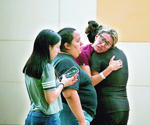 Chcą zarzutów dla policjantów za śmierć dzieci