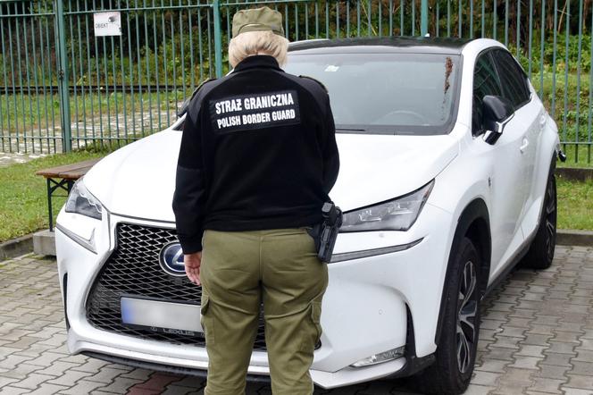 Luksusowe samochody zatrzymane na granicy w Krościenku i Korczowej