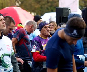 Bieg Perła Paprocan 2025 zgromadził prawie 900 biegaczy