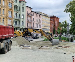 Tak przebiega rewitalizacja Placu Wolności w Bydgoszczy. Zaglądamy na plac budowy