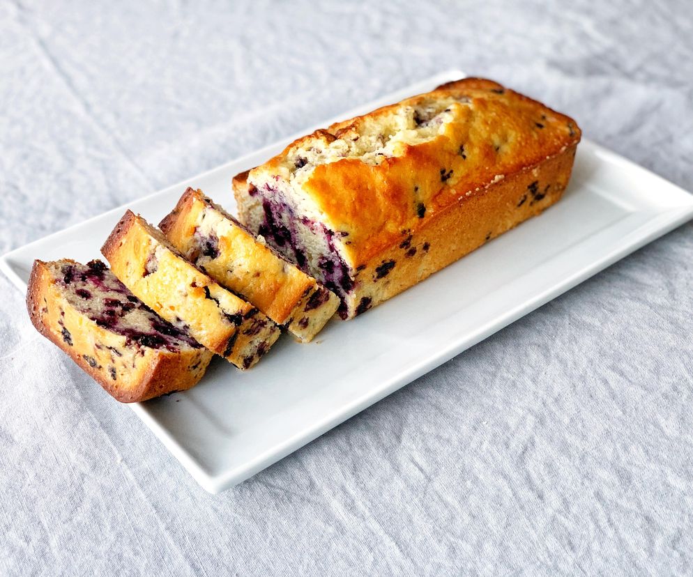 Robię ten chlebek w każdą wiosnę. Lekki, pachnący i pełen smaku