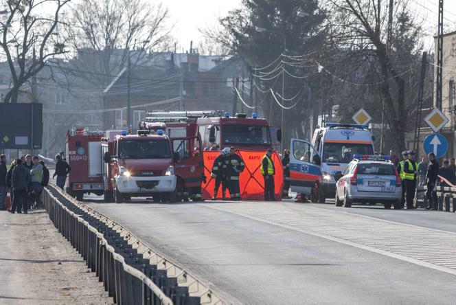 Wypadek Błonie k. Warszawy. Motocyklista nie żyje