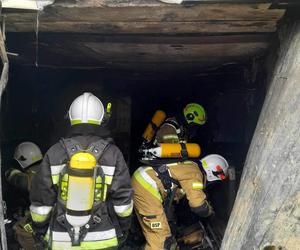 Duże straty po pożarze w Brennie. Stracili wszystko w pożarze ukochanego domu nad jeziorem