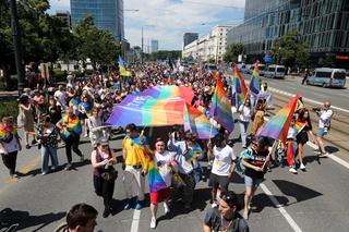 Parada Równości 2022 w Warszawie - zdjęcia z marszu LGBT+ ulicami stolicy