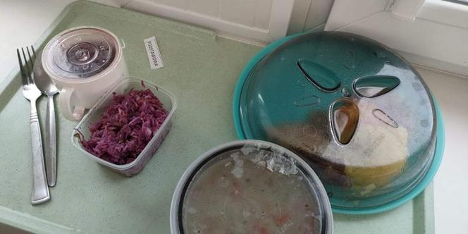 Posiłki w polskich szpitalach. Tak karmią kobiety na porodówce w Łodzi