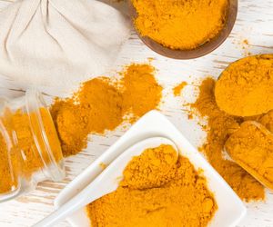 Maseczka z kurkumy - na podrażnienia i przebarwienia [PRZEPIS]