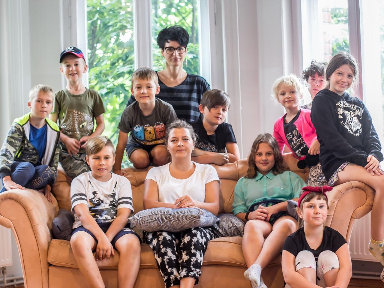 Emocje, potrzeby i granice czyli 'Bliskie lato' - zajęcia warsztatowe Fundacji Każdy Ważny dla dzieci.