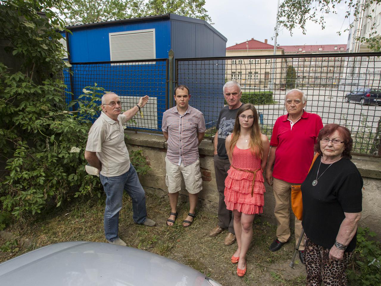 NIE MOGĄ SPAĆ, BO HUCZY I BUCZY. TRANSFORMATOR POWODUJE BEZSENNOŚĆ U TYCH MIESZKAŃCÓW.