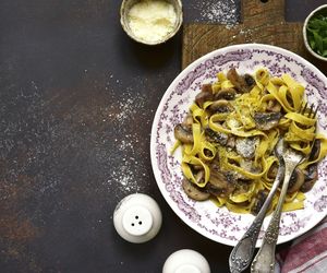 Sos grzybowy: przepis na sos z suszonych grzybów