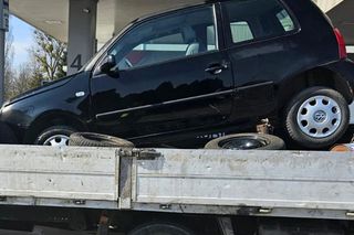 Załadował samochód na pakę i „zabezpieczył” go… butlami z gazem. Policjanci oniemieli