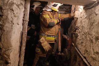 Zatrucie czadem w Pewli Ślemieńskiej. Ofiarami sę dzieci