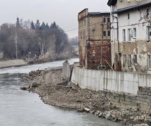  Trzy miesiące po powodzi w Kotlinie Kłodzkiej. „Nie ma świątecznego nastroju, nie ma czasu nawet myśleć o świętach”