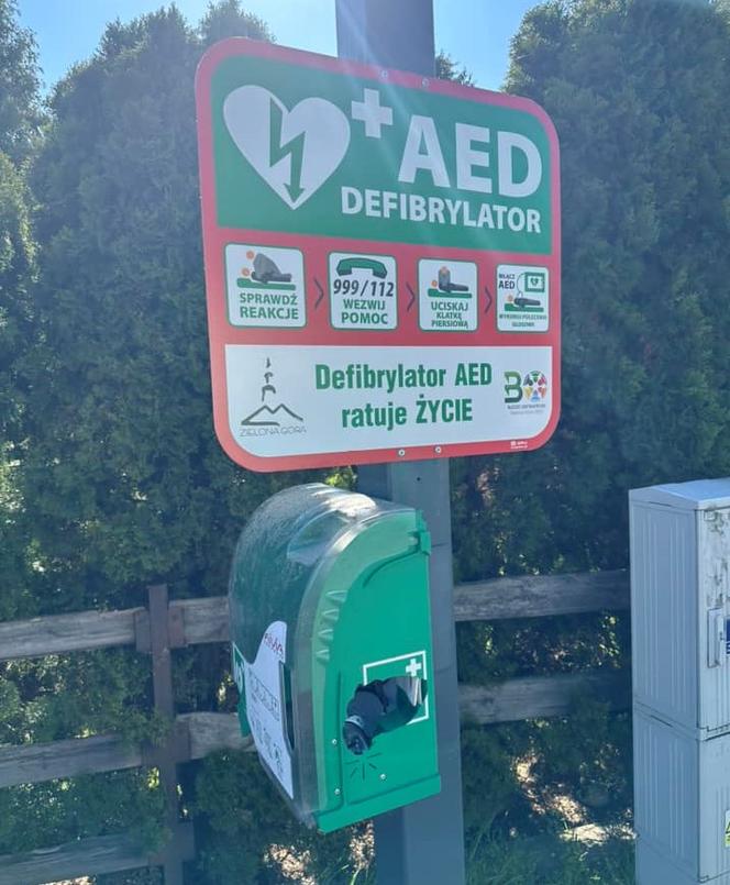 Akt wandalizmu w Przylepie. Zniszczony został defibrylator AED