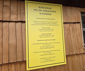 Zabytkowy kościół św. Sebastiana w Kosinie