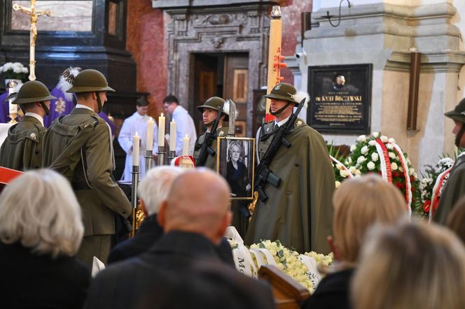 Pogrzeb Elżbiety Pendereckiej. Spoczęła w Panteonie Narodowym w Krakowie