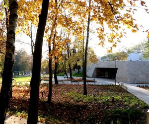 Park Miejski w Starachowicach. Wybierzecie ścieżkę kwiatów czy ścieżkę żelaza? 