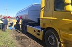 Na DK 50 nieszczelna cysterna przewoziła benzynę z Litwy na Ukrainę