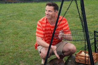 Barwy szczęścia odc. 3119 - streszczenie. Łukasz zbliża się do Agnieszki