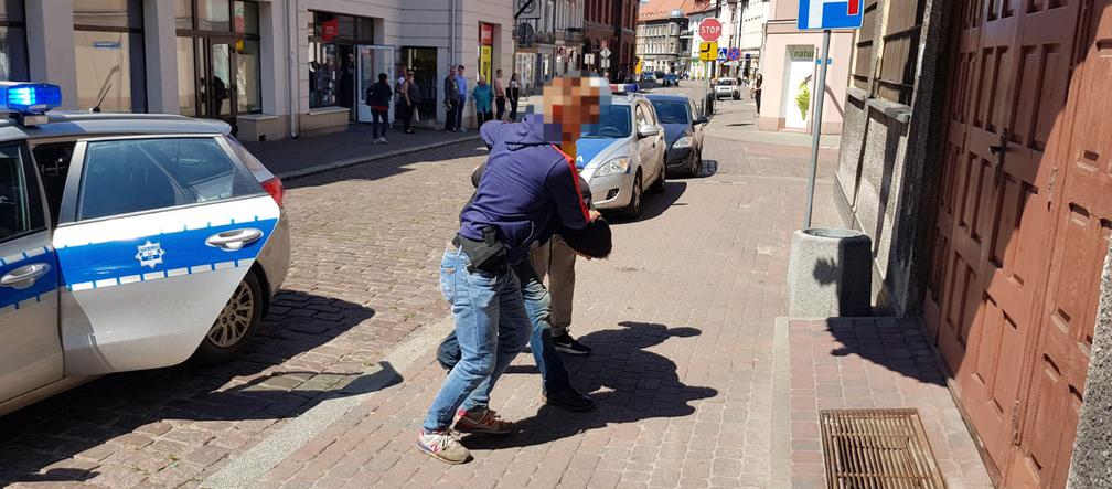 Brutalne morderstwo pod Białogardem. Podejrzany w rękach policji