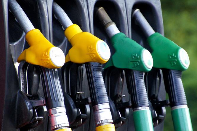 Będą podwyżki cen paliw? Rząd chce nowej opłaty
