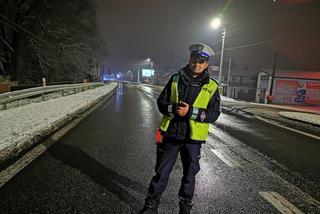 Wypadek cysterny na DK91 w Kłomnicach